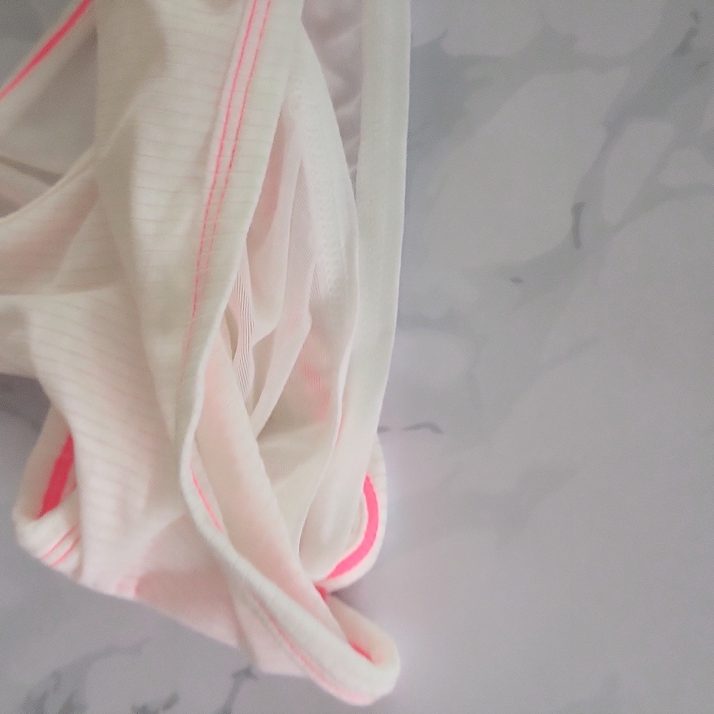 NWOT FREE PEOPLE Lou's T-Shirt Tank Bralette - Picture 7 of 8